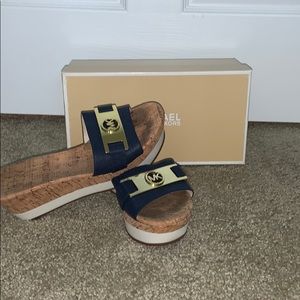 Michael Kors platform slides!